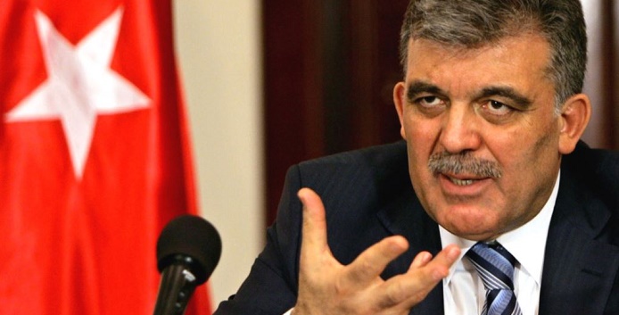 Abdullah Gül'den Darbe Komisyonu'na 9 sayfalık FETÖ yanıtı!