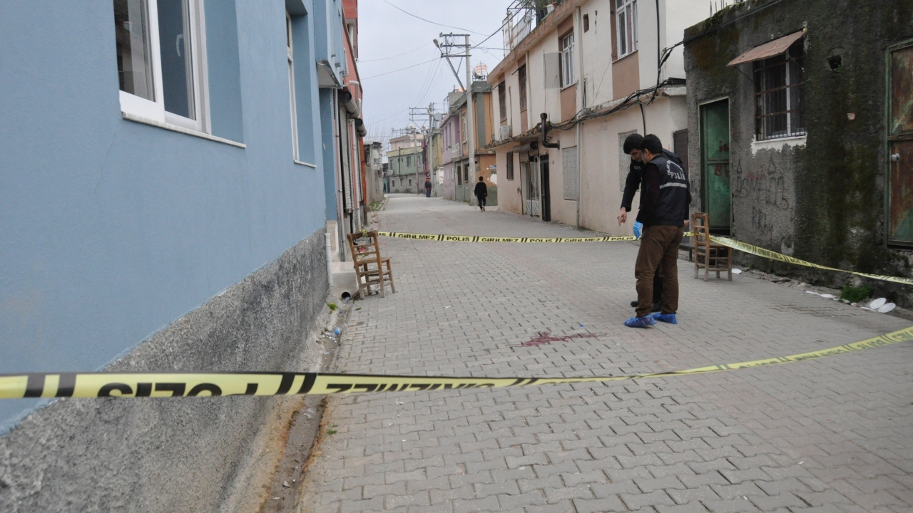 İşe giderken başından vurularak öldürüldü