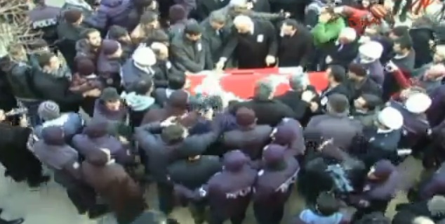 İzmir kahramanı Fethi Sekin son yolculuğuna uğurlandı