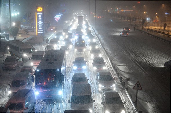 İstanbul yol durumu... İstanbul trafiği son dakika...