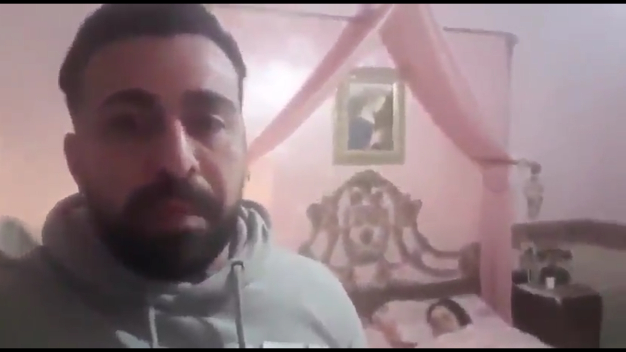 ''Kardeşim koronavirüsten öldü, arkamda yatıyor''
