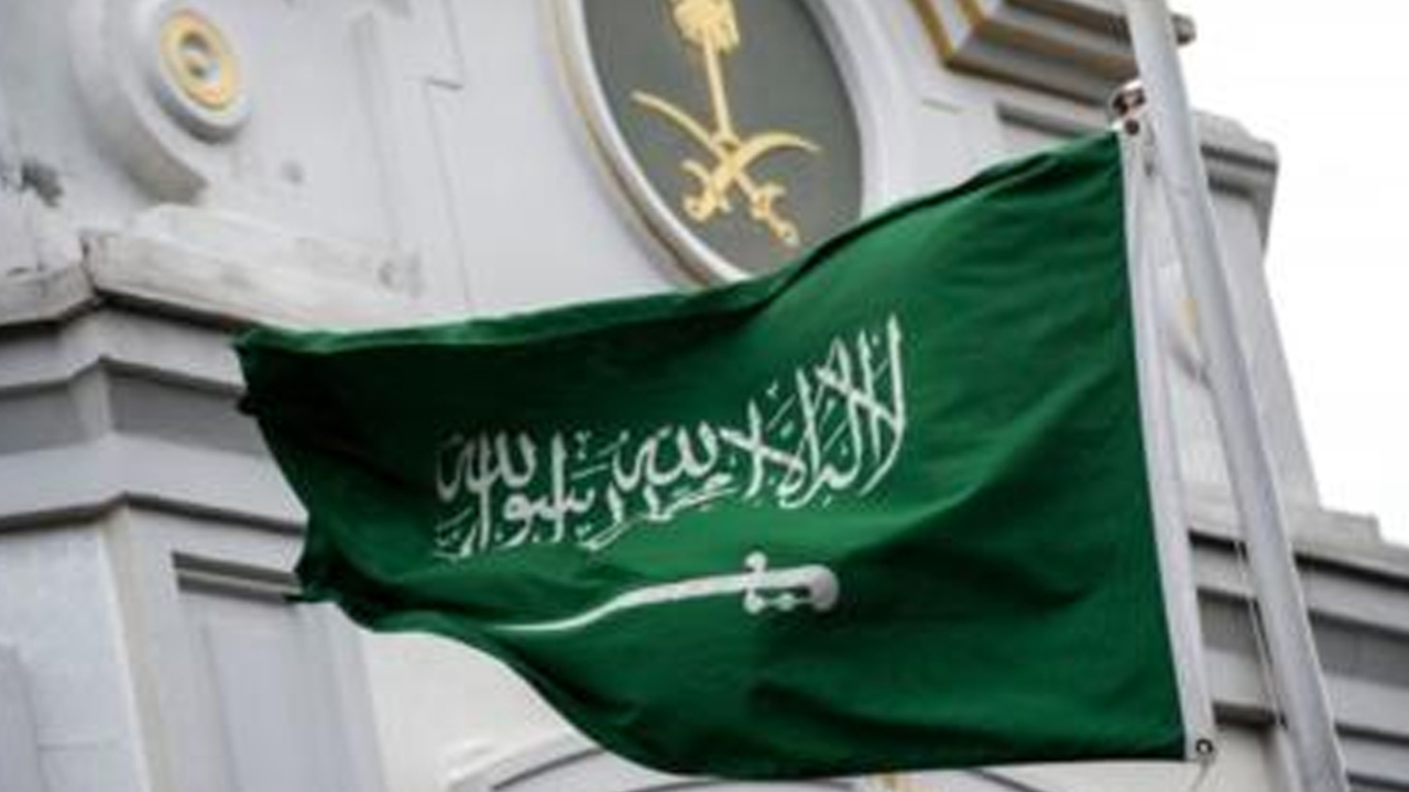 Suudi Arabistan'da koronavirüs alarmı