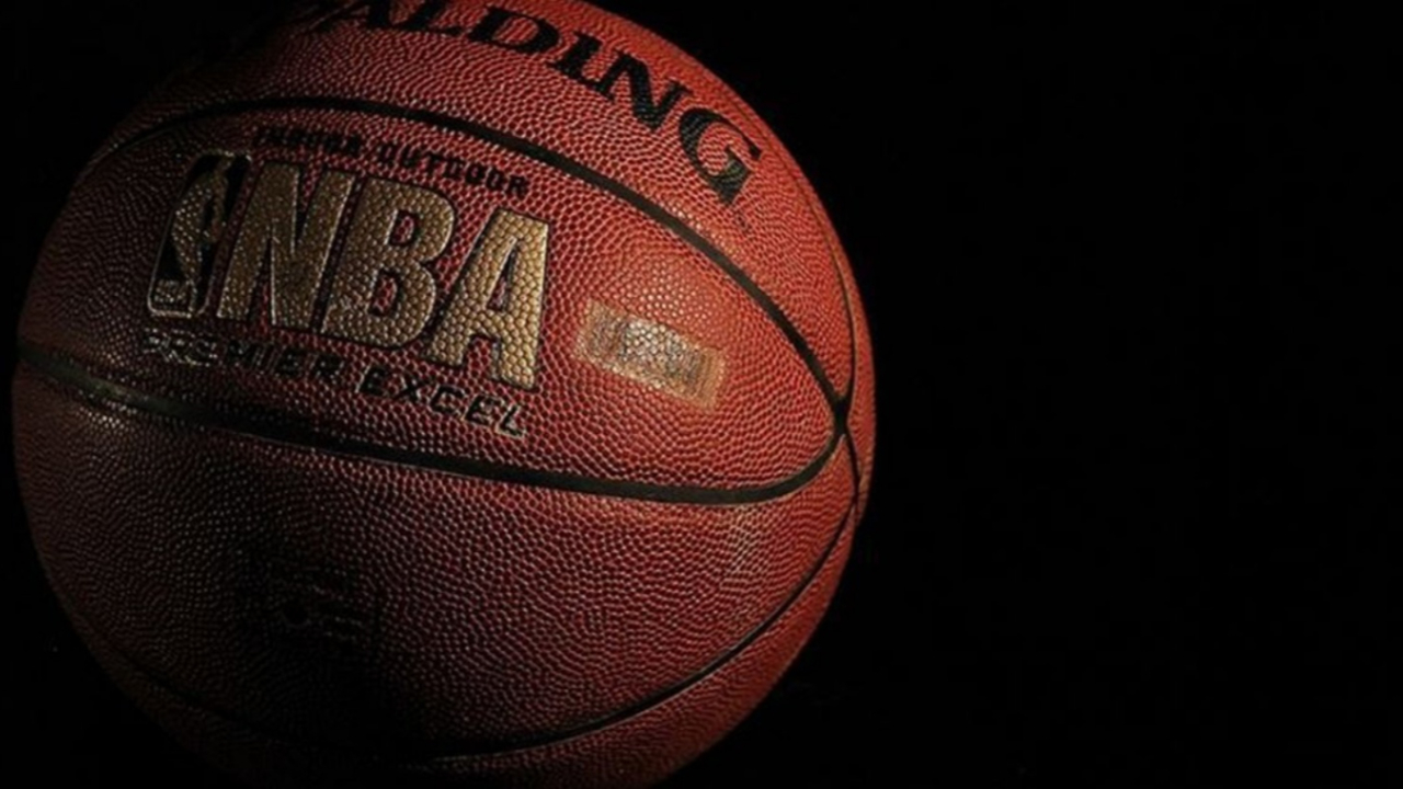 NBA maçları süresiz iptal! Bir oyuncuda korona çıktı...