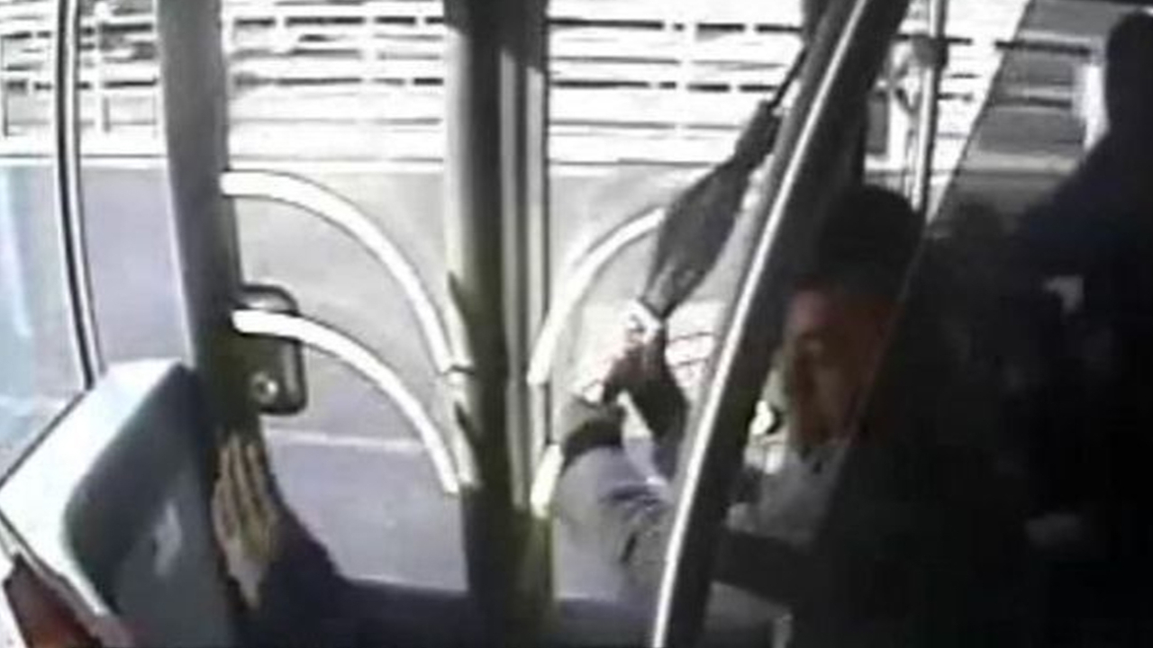 Metrobüste şoföre saldırı davasında sanığa 11 yıl 7 ay hapis cezası verildi
