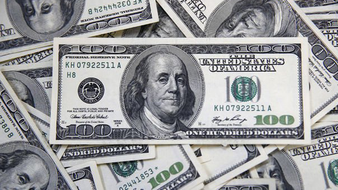 Yıl sonu dolar kuru tahmini yükseldi