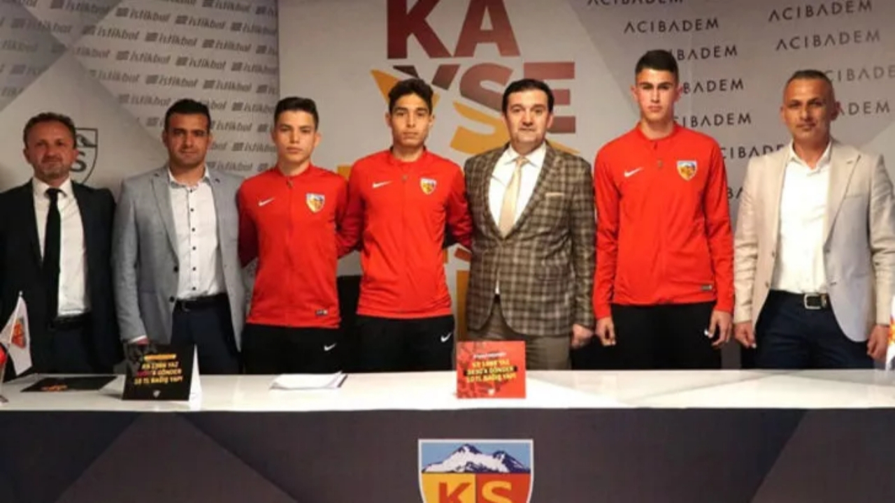 Ligde zor günler geçiren Kayserispor'da 3 imza