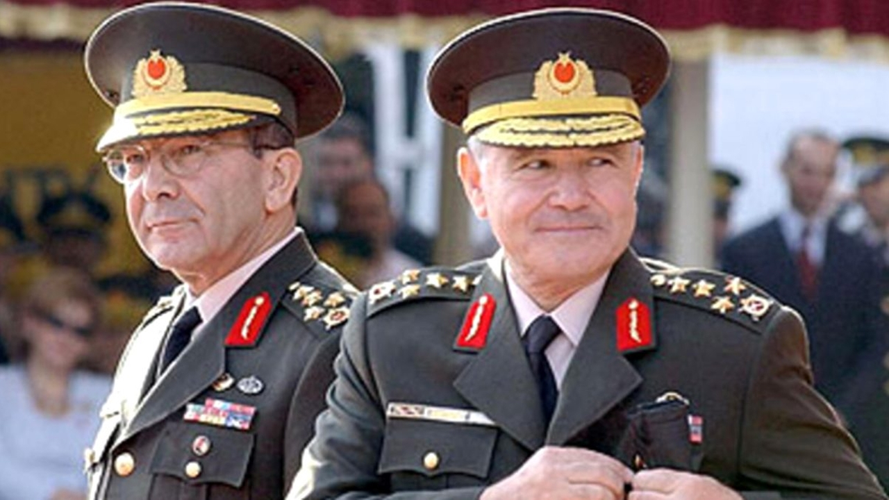 Eski Kara Kuvvetleri Komutanı Aytaç Yalman hayatını kaybetti!