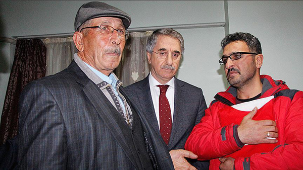 Türkiye'nin kahramanlarının aileleri buluştu