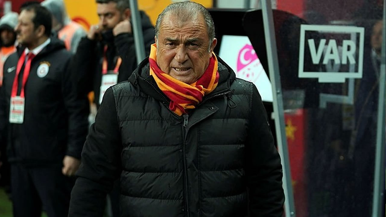 Yeni sezon bombaları patladı! Süper Lig'in 4 yıldızı Galatasaray'a...