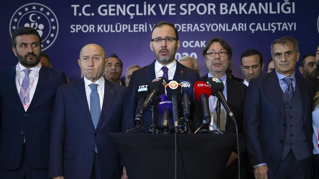 Resmi açıklama geldi! Tüm ligler ertelendi...