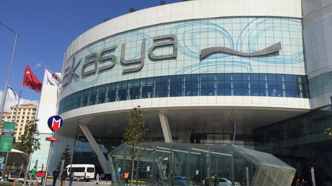 İstanbul’da AVM’ler bir bir kapanıyor