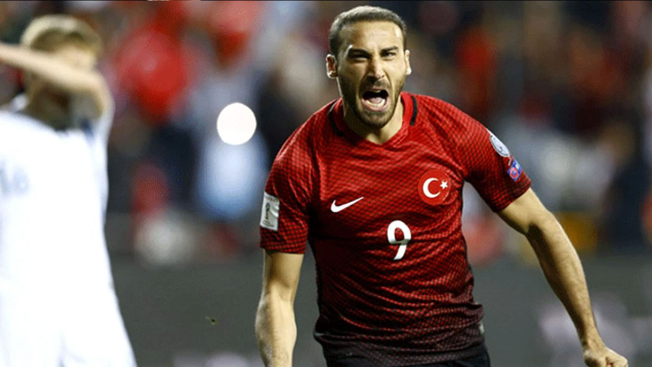 Cenk Tosun'dan koronavirüs açıklaması