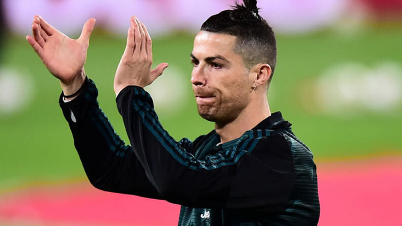 Cristiano Ronaldo'dan büyük fedakarlık!