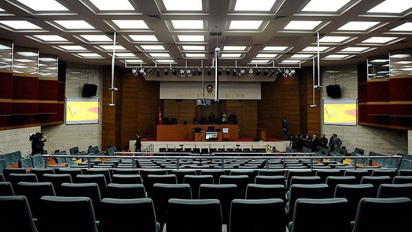 Kantincileri bile haraca bağlamışlar