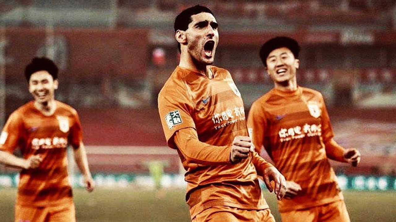 Çin'e giden Fellaini'nin koronavirüs testi pozitif çıktı!