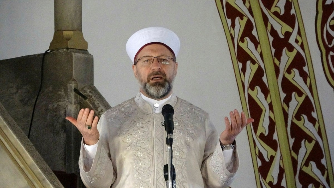 Koronavirüs salgını için yatsı ezanı sonrası dua edilecek...