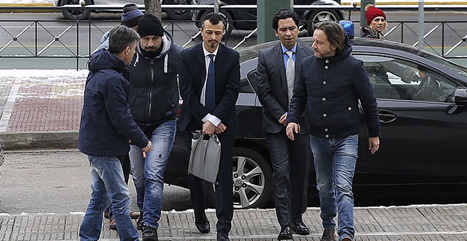 Firari FETÖ'cü askerlere AB sahip çıkıyor