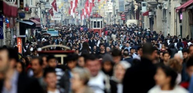 Yeni KHK ile en az ön lisans mezunu 5 bin kişiye iş imkanı!