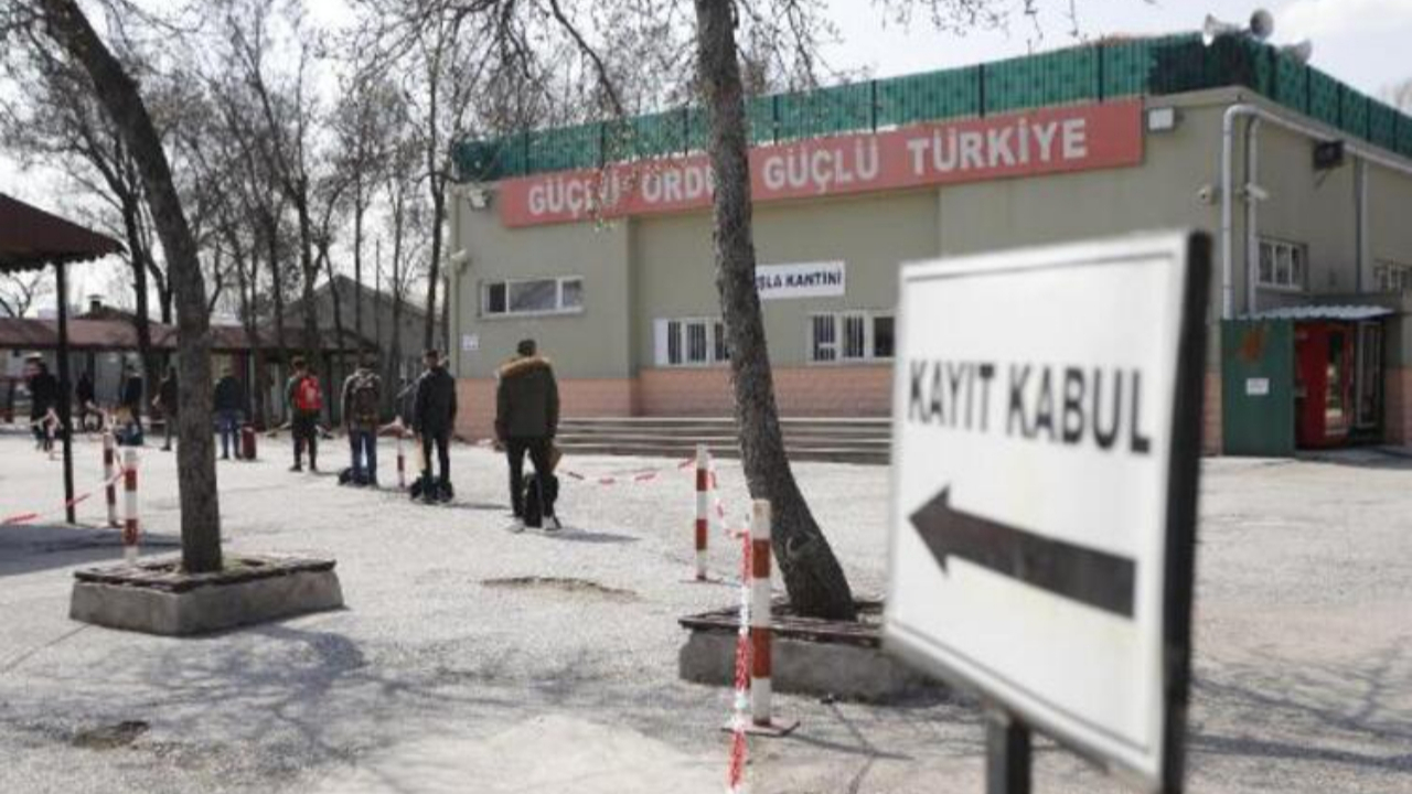 Acemi erlerin sevkinde üst düzey koronavirüs önlemi