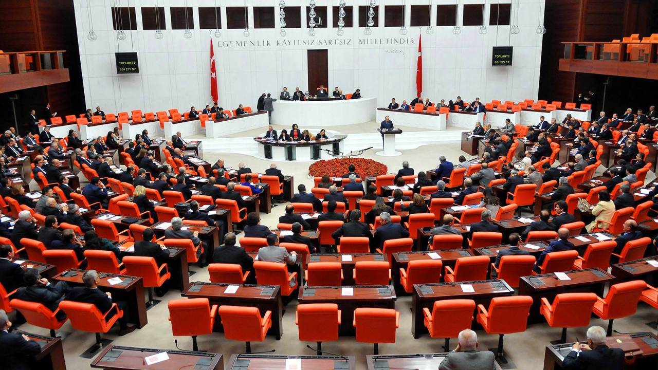 Müjdeyi Erdoğan vermişti... En düşük emekli maaşı bin 500 lira oldu...