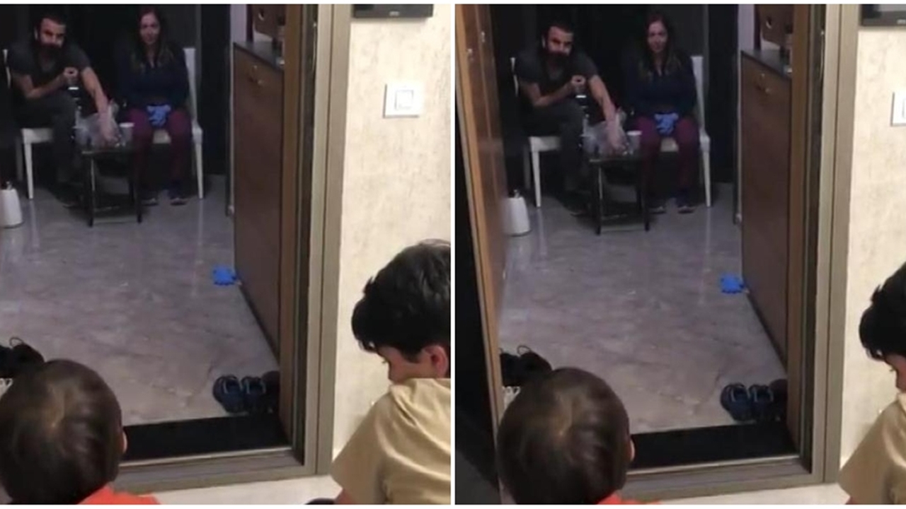 Doktor çift çocuklarıyla böyle görüştü!