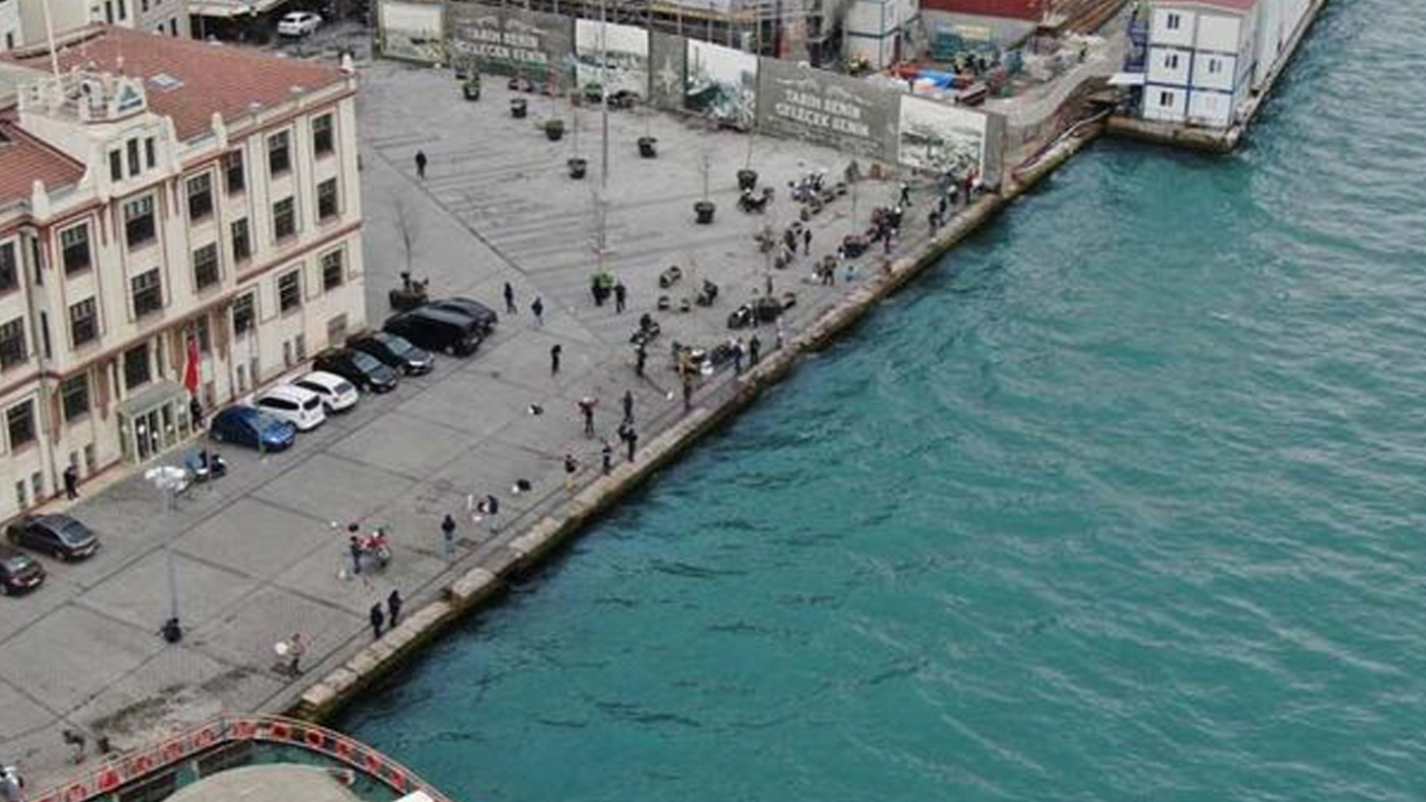 Son dakika... Üsküdar'da yasaklandı ancak Karaköy'de manzara aynı (Koronavirüs, Corona, Kovid-19, Covid-19)