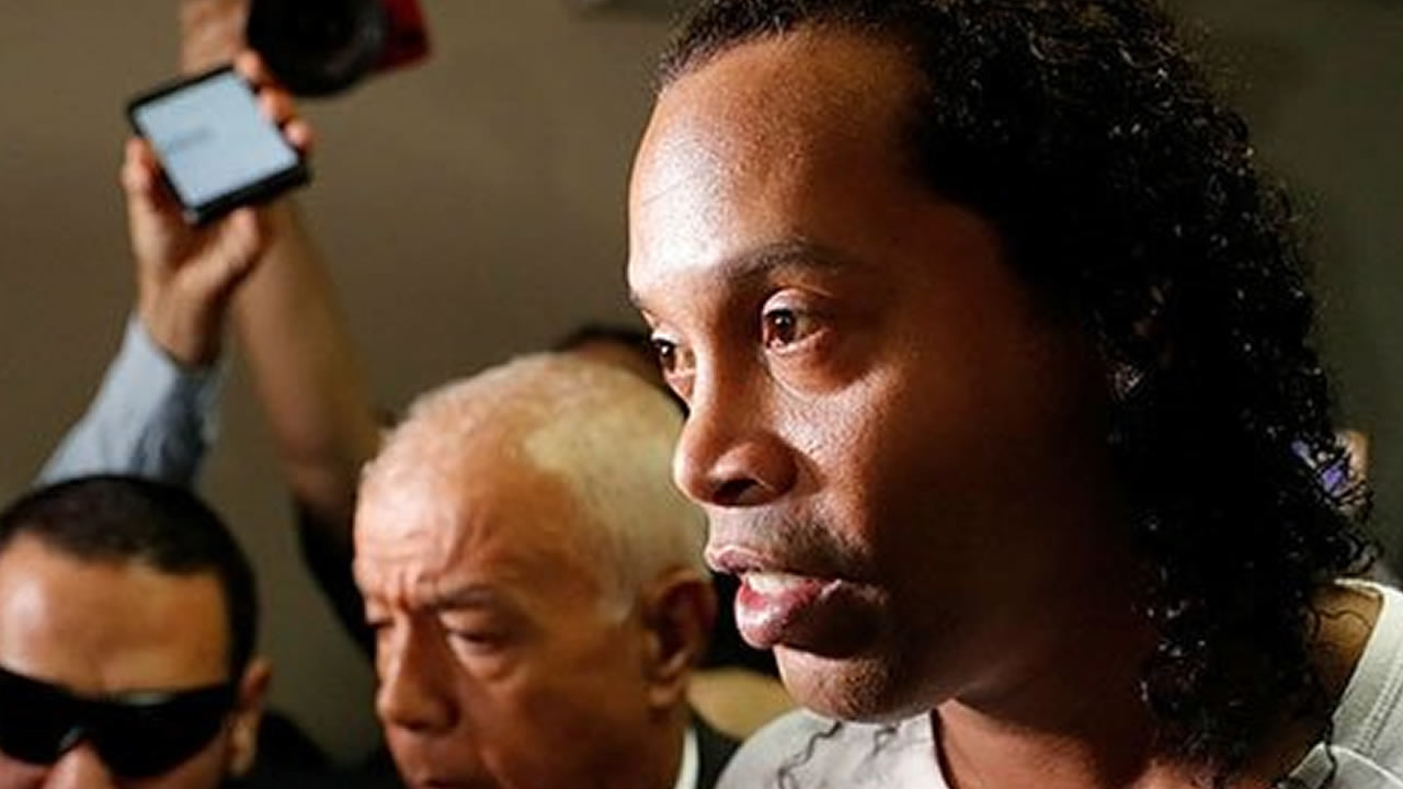 Hapisteki Ronaldinho'ya ikinci şok! Koronavirüsü...
