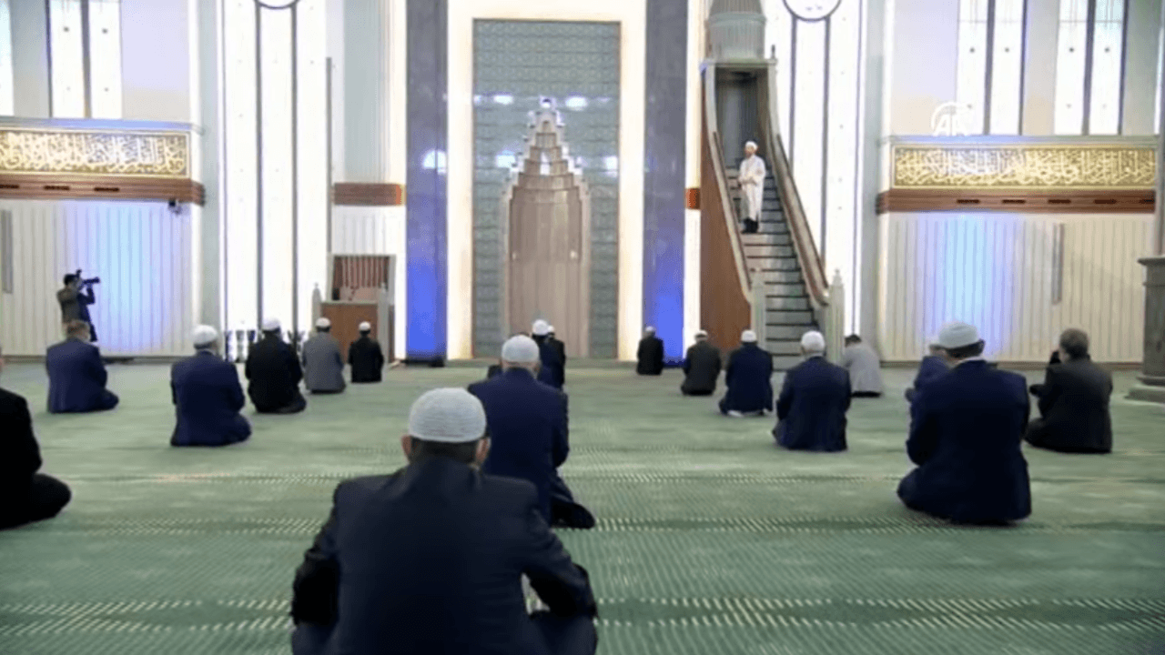 Beştepe Millet Camisi'nde cuma namazı kılındı