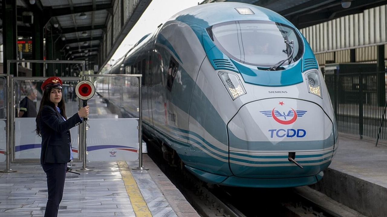 TCDD, 38 ekspresin seferlerini iptal etti!
