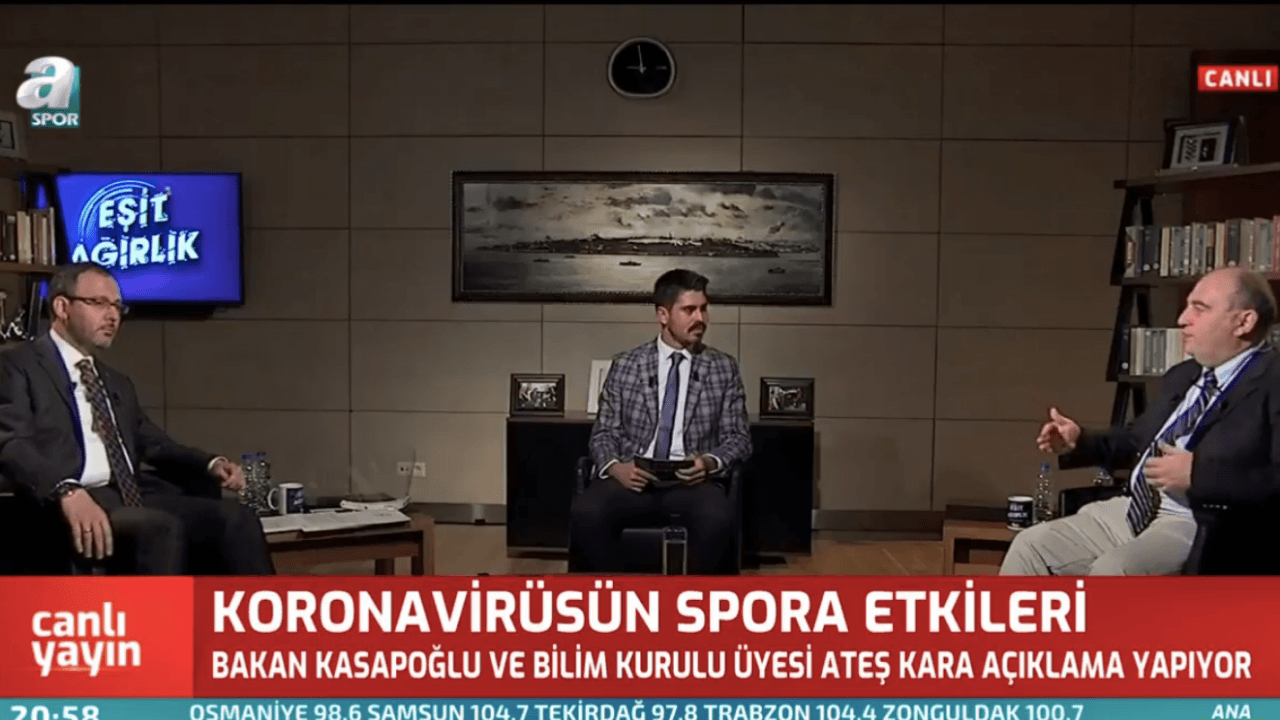 Bakan Kasapoğlu korona maskesini tanıttı!