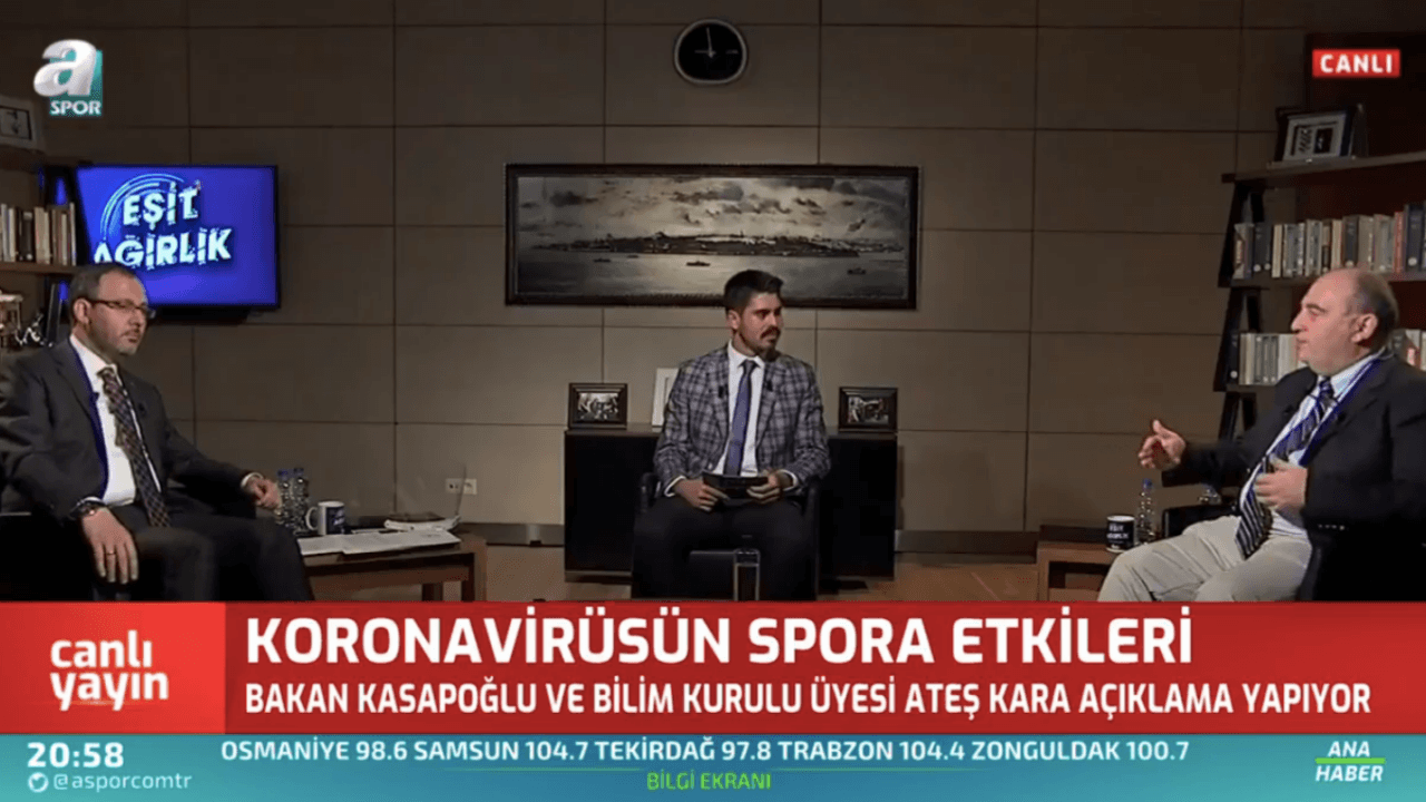 Bakan Kasapoğlu korona maskesini tanıttı!
