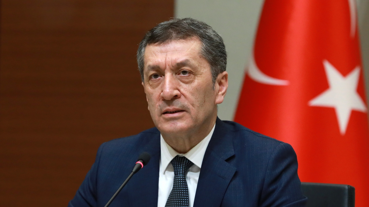 "EBA Canlı Sınıf" uygulaması devreye giriyor