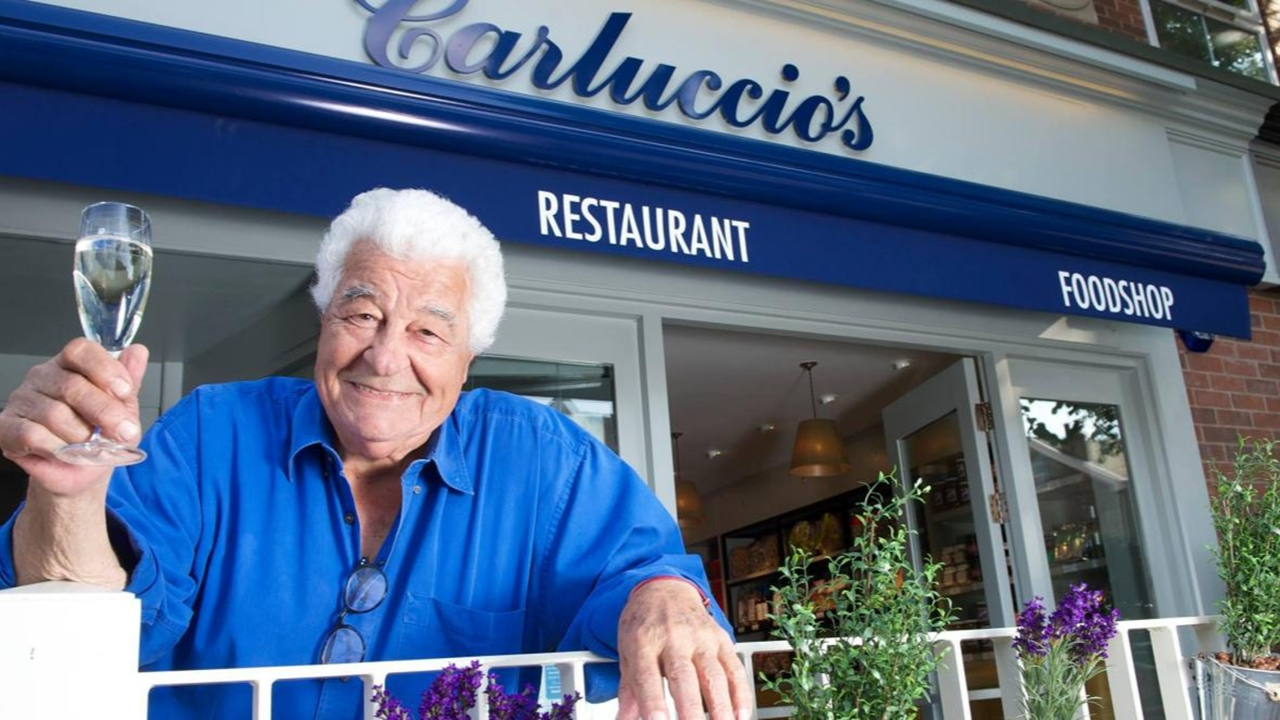 İflas etti! Koronavirüs ünlü restoran zincirini de vurdu...