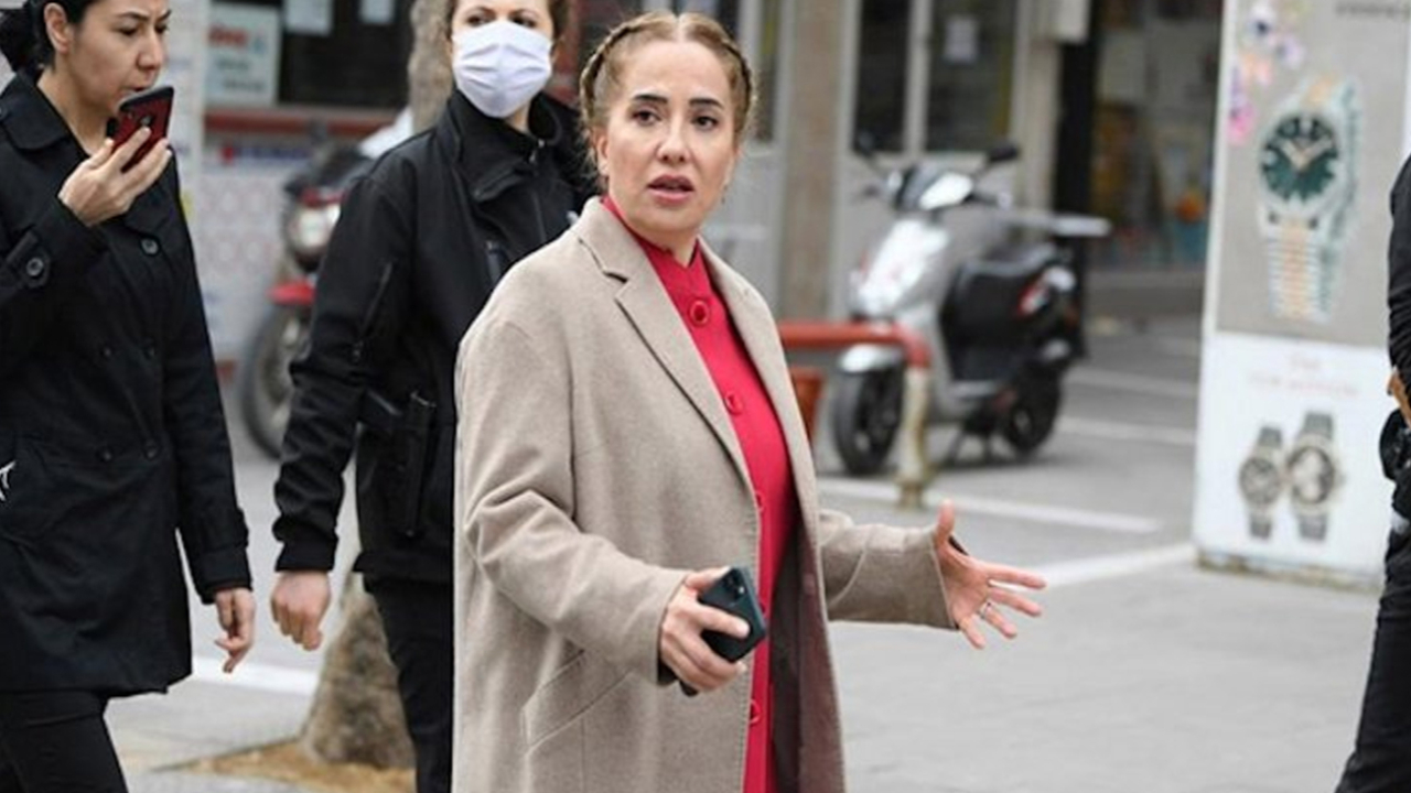 Son dakika... Uşak Valisi Funda Kocabıyık: Yanlış anlaşıldıysam kusurumuz affola
