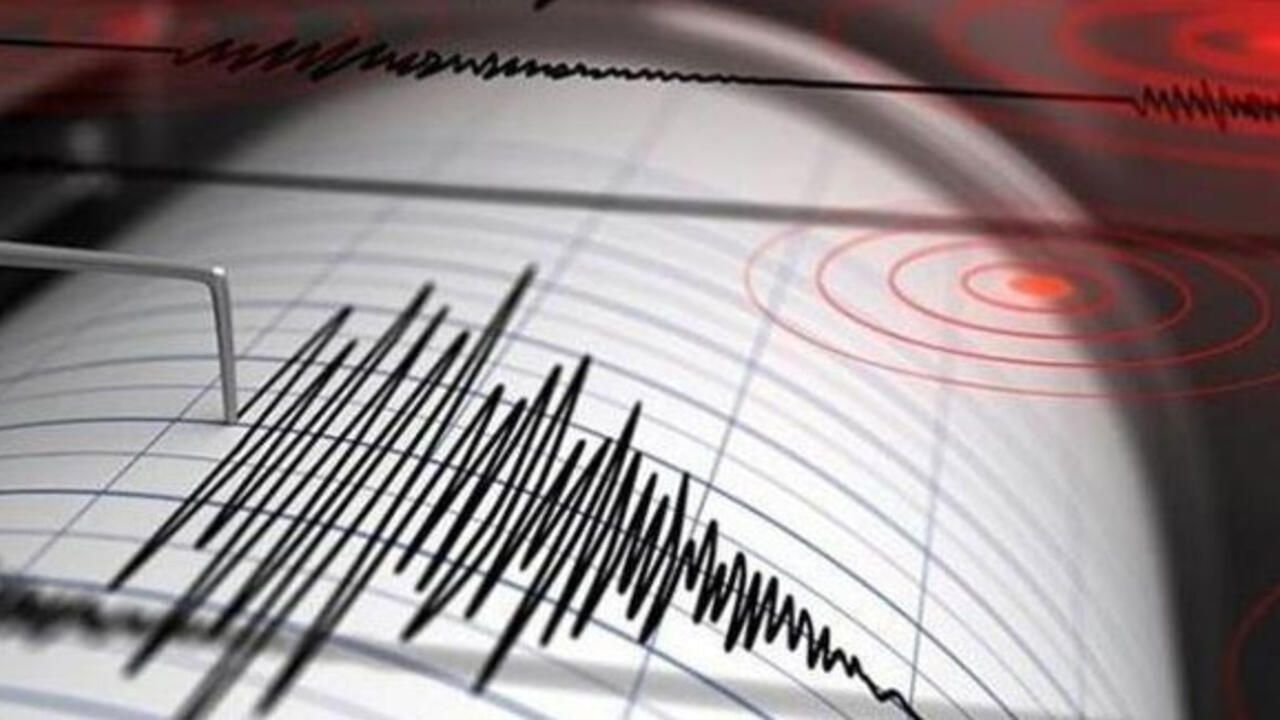 Hatay'da 4,7 şiddetinde deprem...