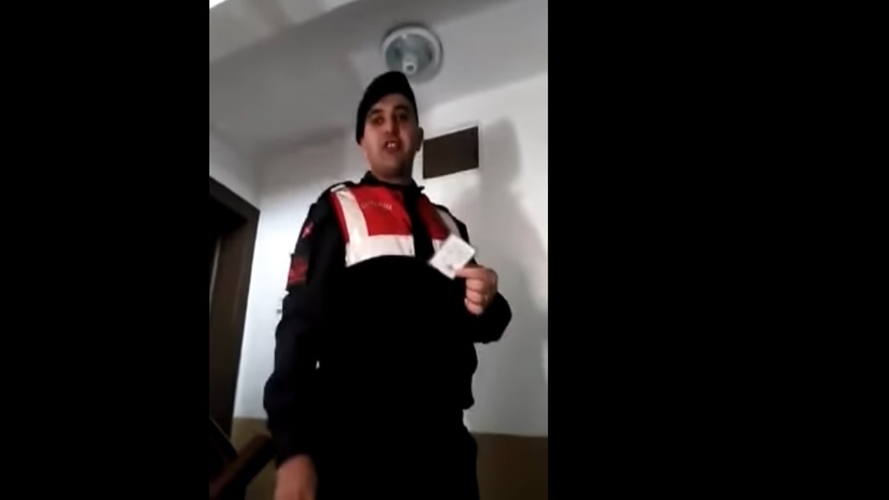 Jandarma'dan tepki çeken gözaltı! Kapı kapı gezip ceza yağdırdılar