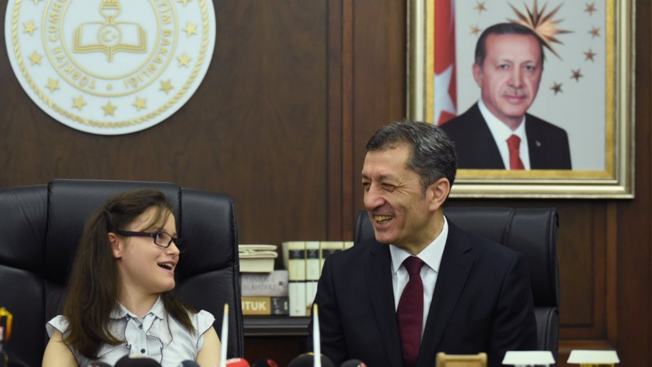 Bakan Selçuk'tan 23 Nisan açıklaması: Bir program hazırlıyoruz