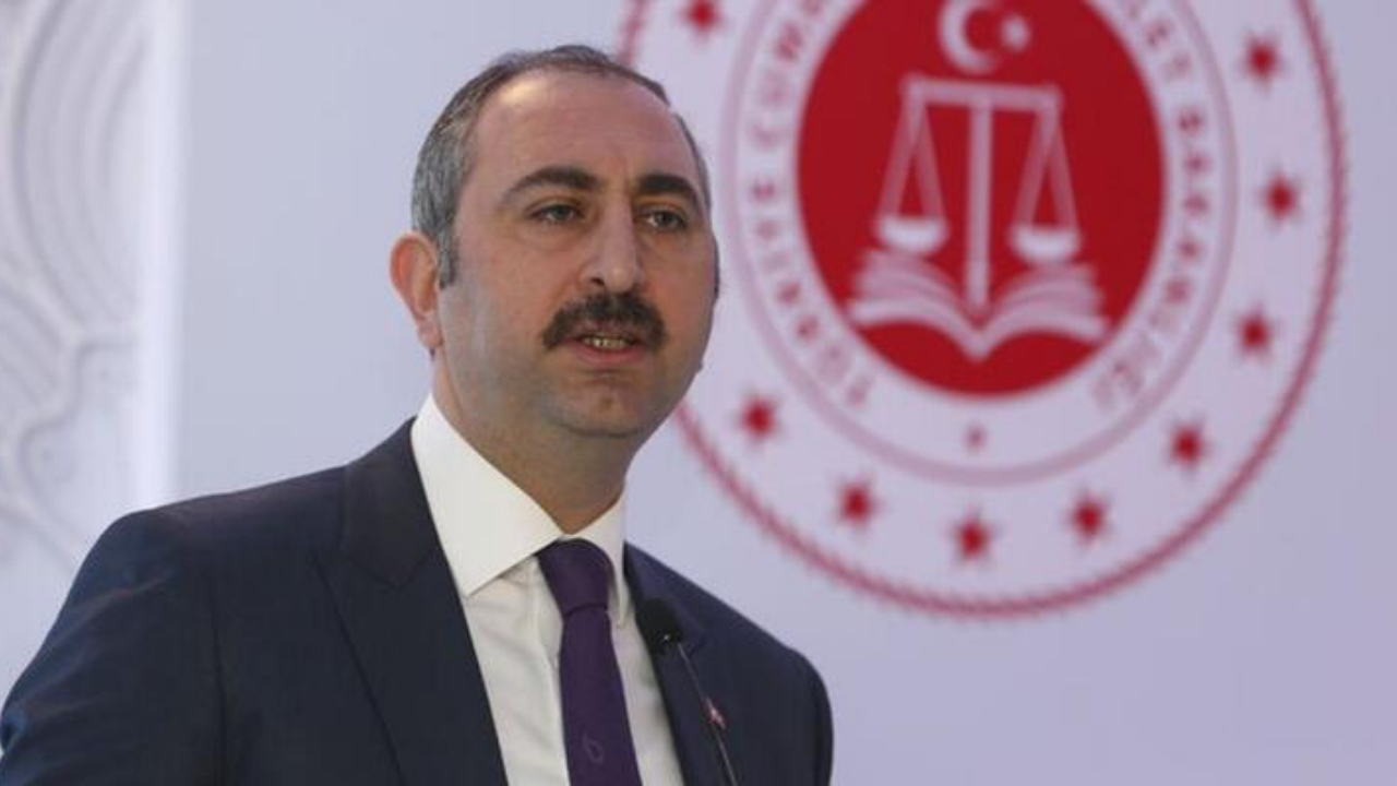 Bakan Gül'den 'Avukatlar Günü' mesajı