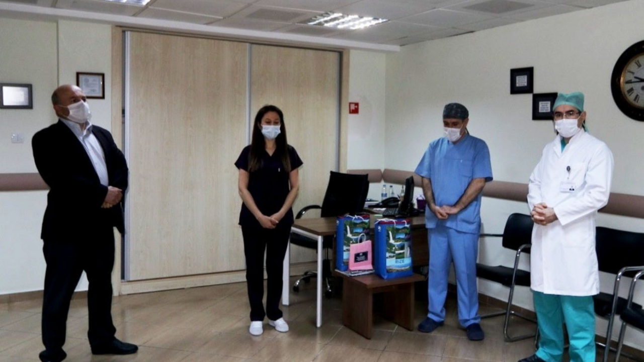 Koronavirüsü yenen hemşireler göreve döndü! 10 günlük tedaviyle ayağa kalktılar