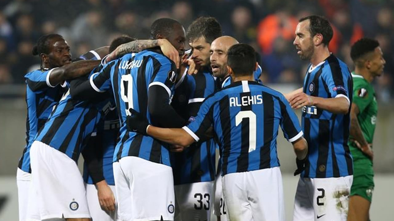 İtalya'da futbolda zorunlu korona indirimi