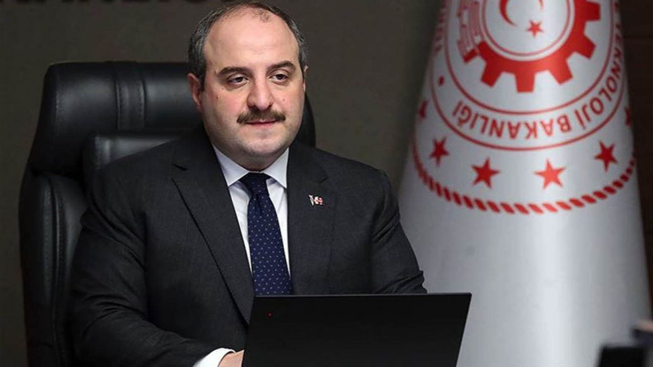 Bakan Varank: Ar-Ge projelerinde çalışacaklar için TÜBİTAK Stajyer Araştırmacı Burs Programı başlatıyoruz.