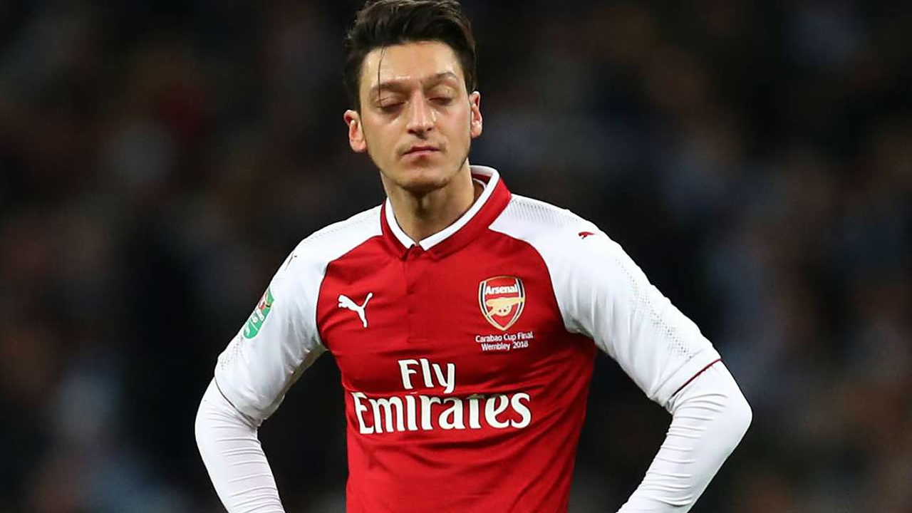 Premier Lig'de maaş krizi! Mesut Özil'in menajerinden sert sözler