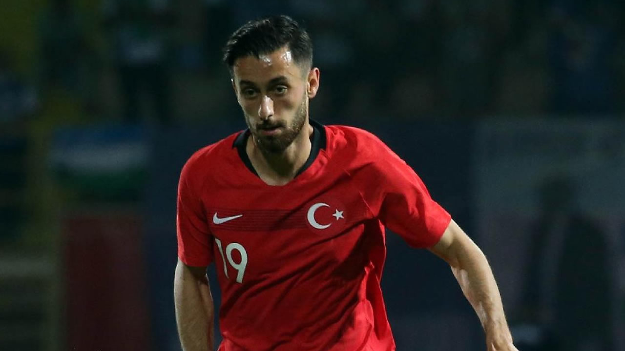 Milli futbolcu Yunus Mallı karantinada