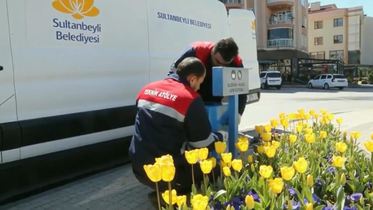 Sultanbeyli Belediyesi'nden gri kutu harekatı...