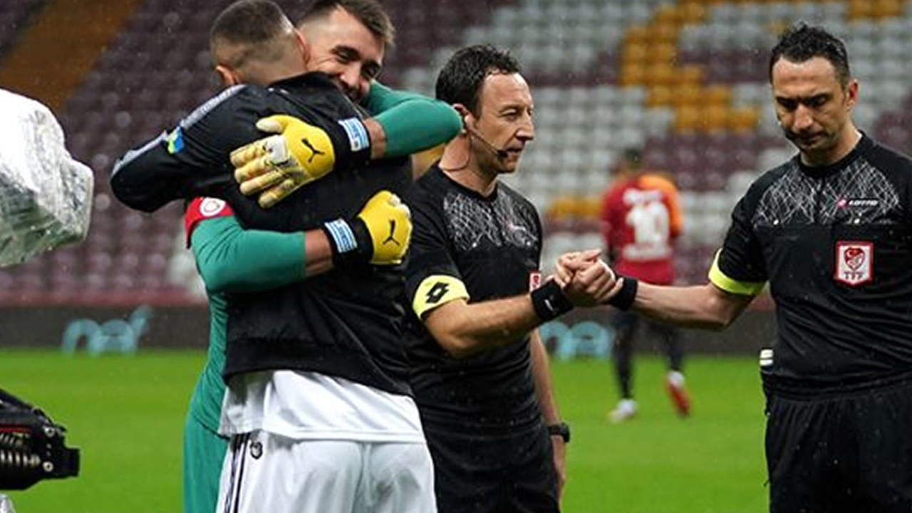 Fernando Muslera'dan Burak Yılmaz itirafı!