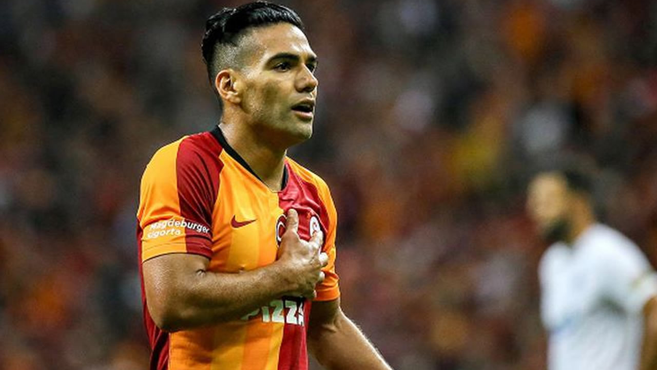 Galatasaray'ın yıldızı Falcao kararını verdi