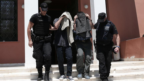 Yunanistan'a kaçan 4 darbeci daha hakim karşısında