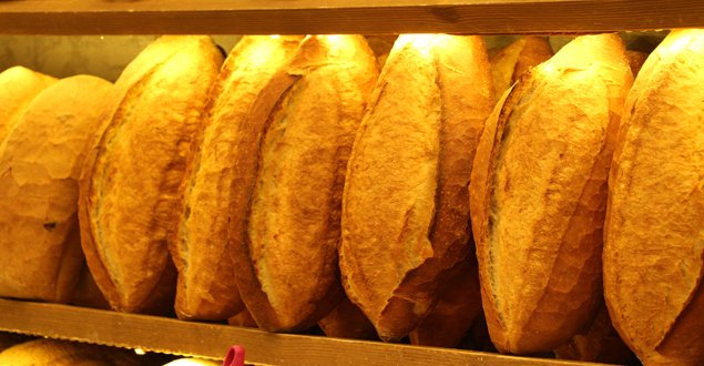 Bakandan ekmek zammı açıklaması!