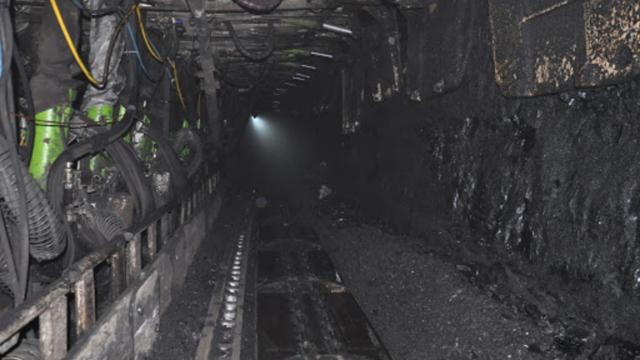 Soma'da maden ocağında göçük! 3 işçi hayatını kaybetti