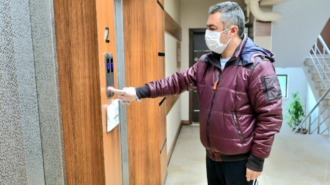 Asansörlere ve sitelerin sosyal alanlarına korona yasağı!